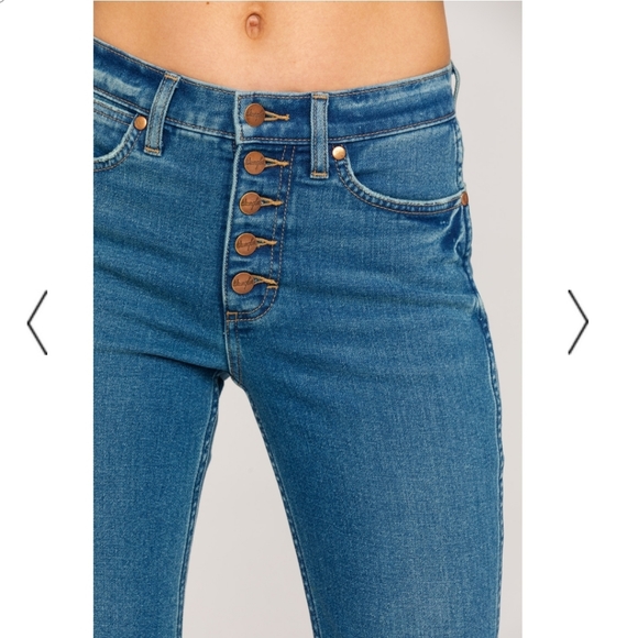 WRANGLER MODERN WOMEN'S HIGH RISE BUTTON FLARE JEA - Picture 6 of 12
